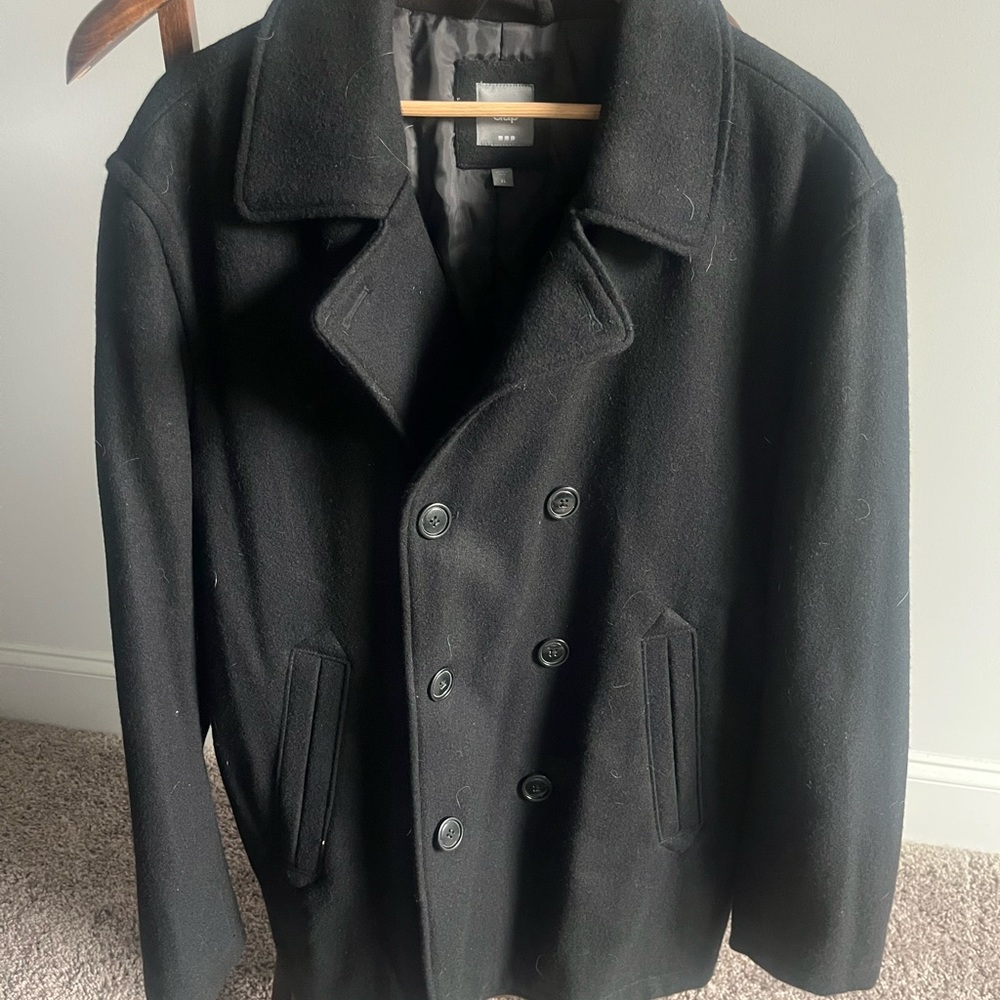 GAP Men's Classic Black Peacoat